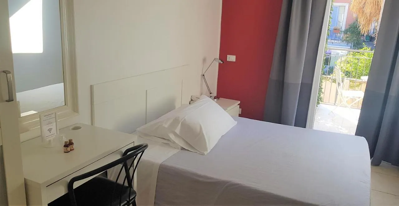 **  Hotel Rossovino Milano Italie