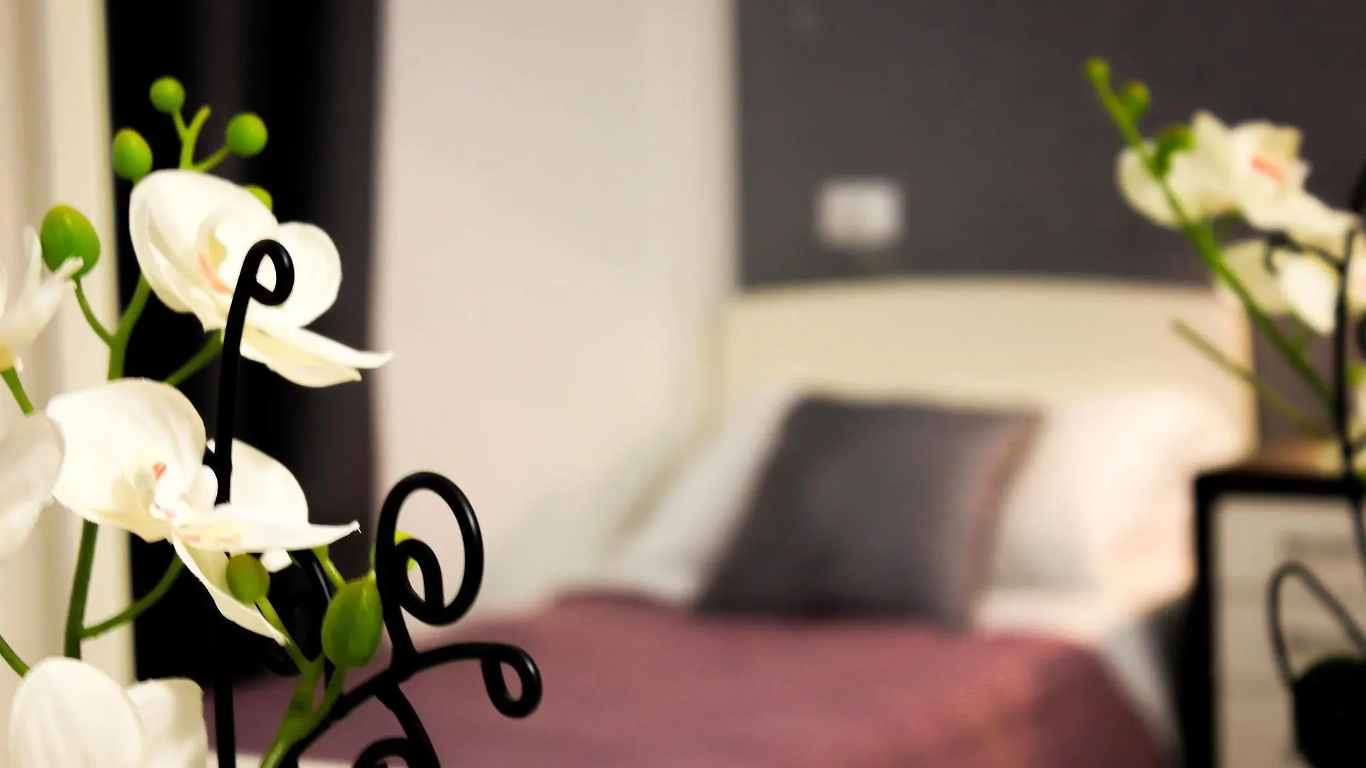 **  Hotel Rossovino Milano Itálie